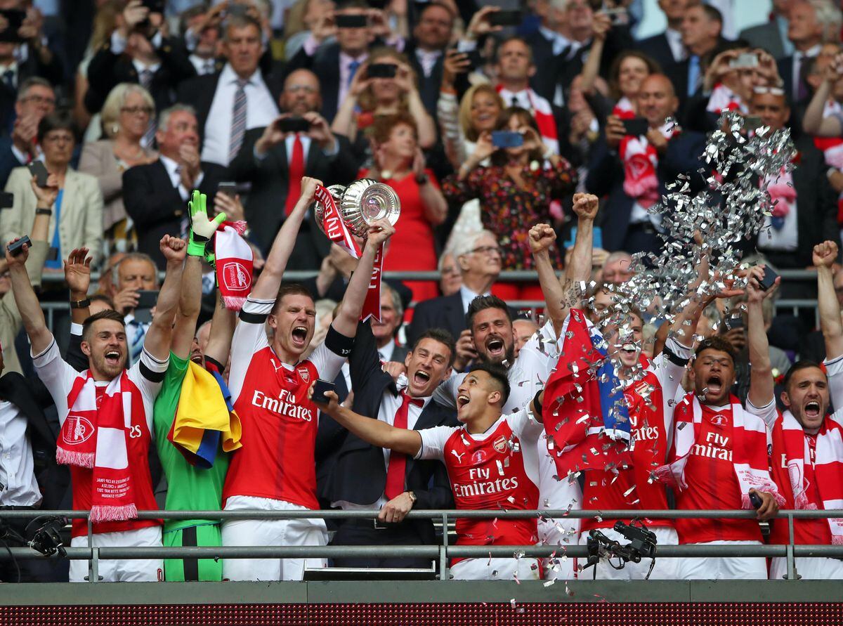 Arsenal And Chelsea Fa Cup Final Wins In Pictures Express Star