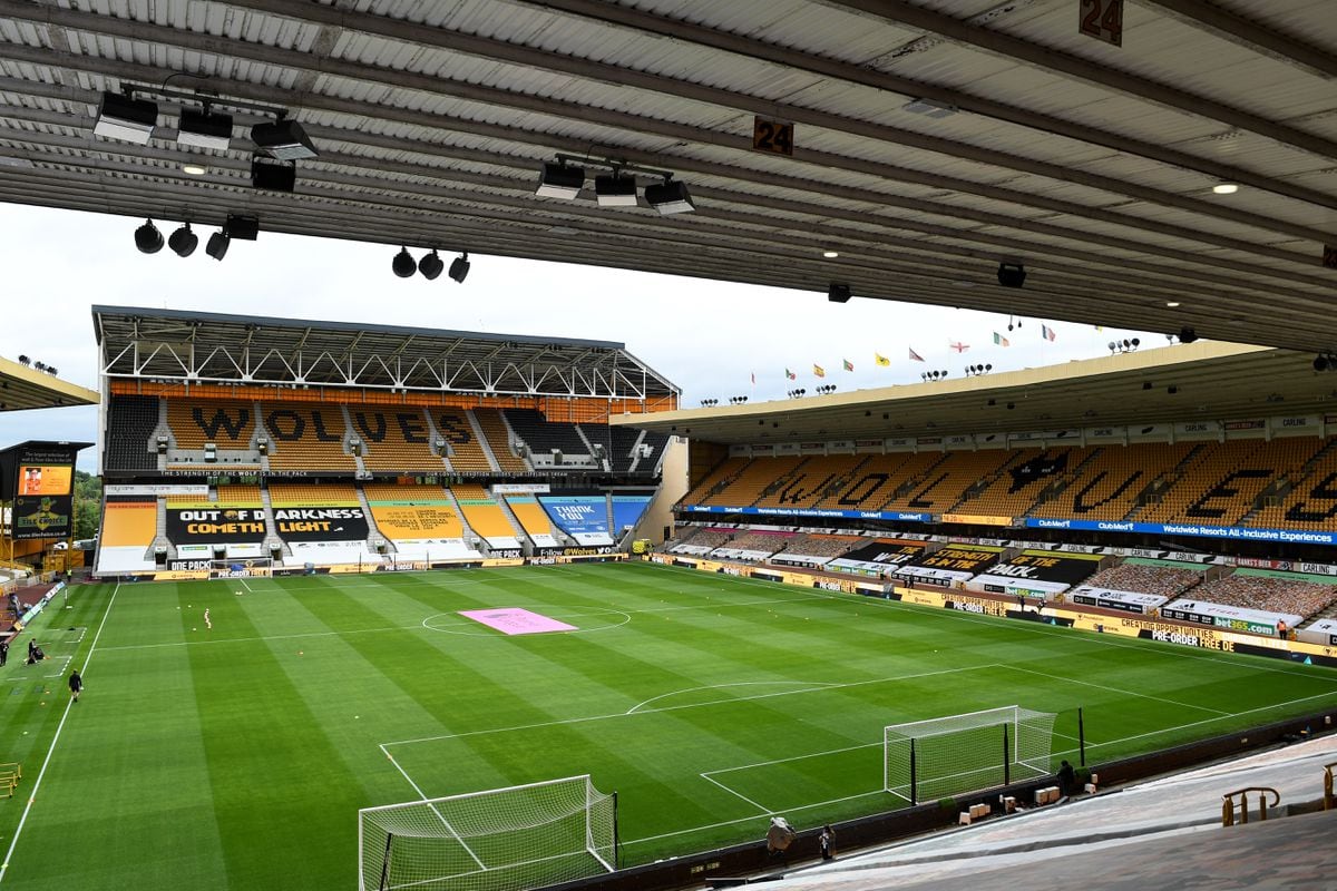 Wolves V Olympiacos In Europa League To Be Held At Molineux Express Star