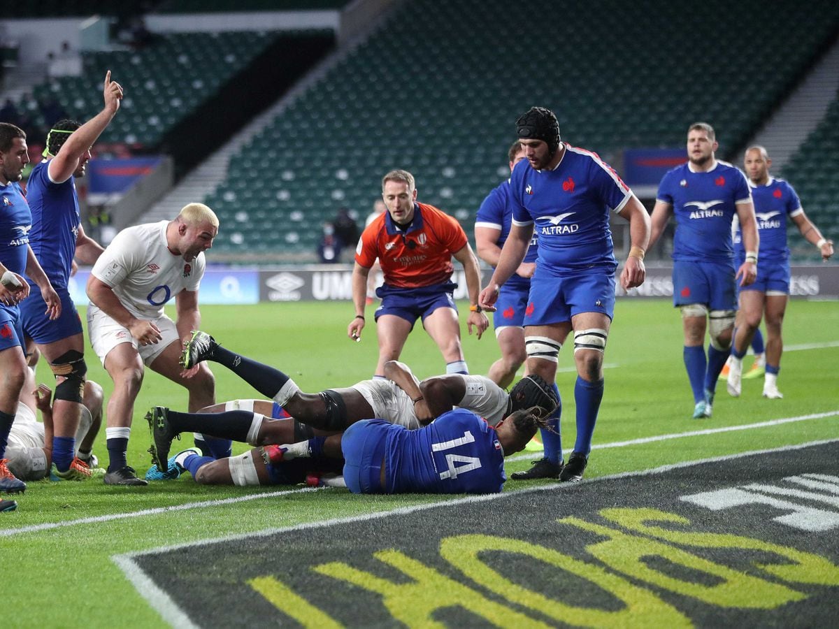 Over france. Sprang David France. Six Nations Official Ball. English France.