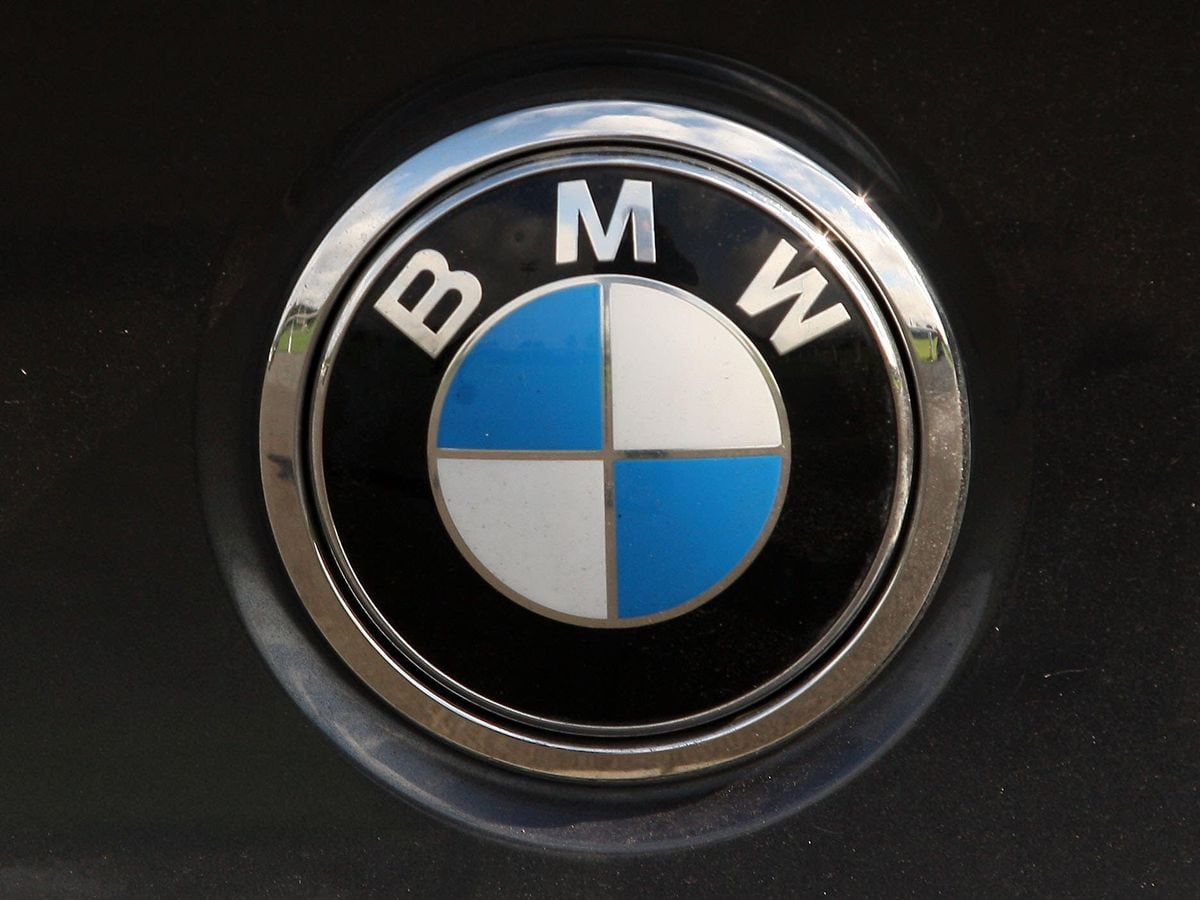 BMW ad banned over ‘irresponsible revving’ complaint | Express & Star