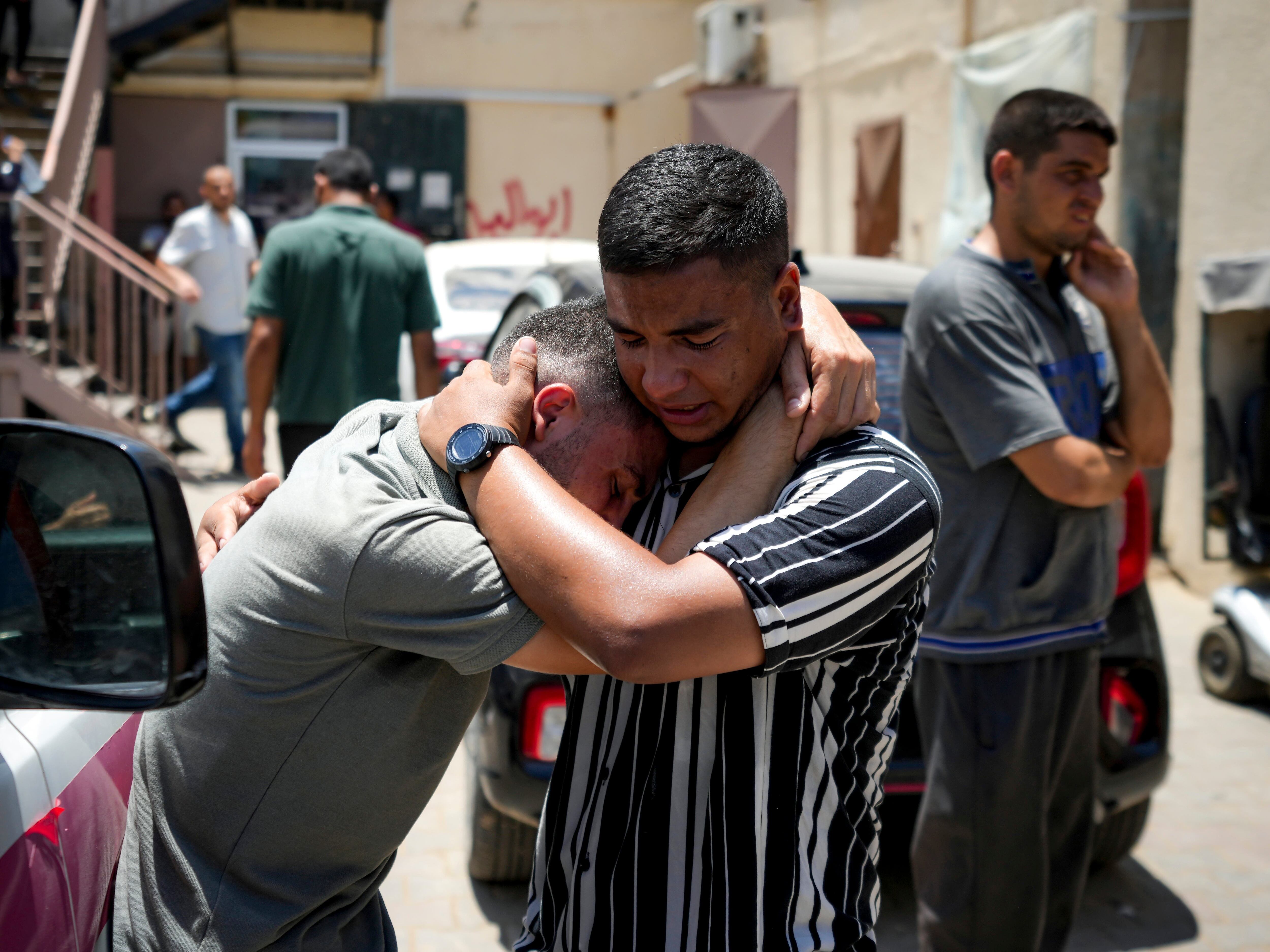 Israeli air strike kills 25 in southern Gaza