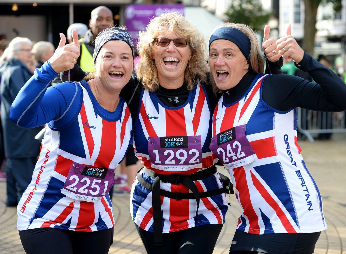 Thousands Turn Out For Stafford 10k With Video And Pictures Express And Star 5238