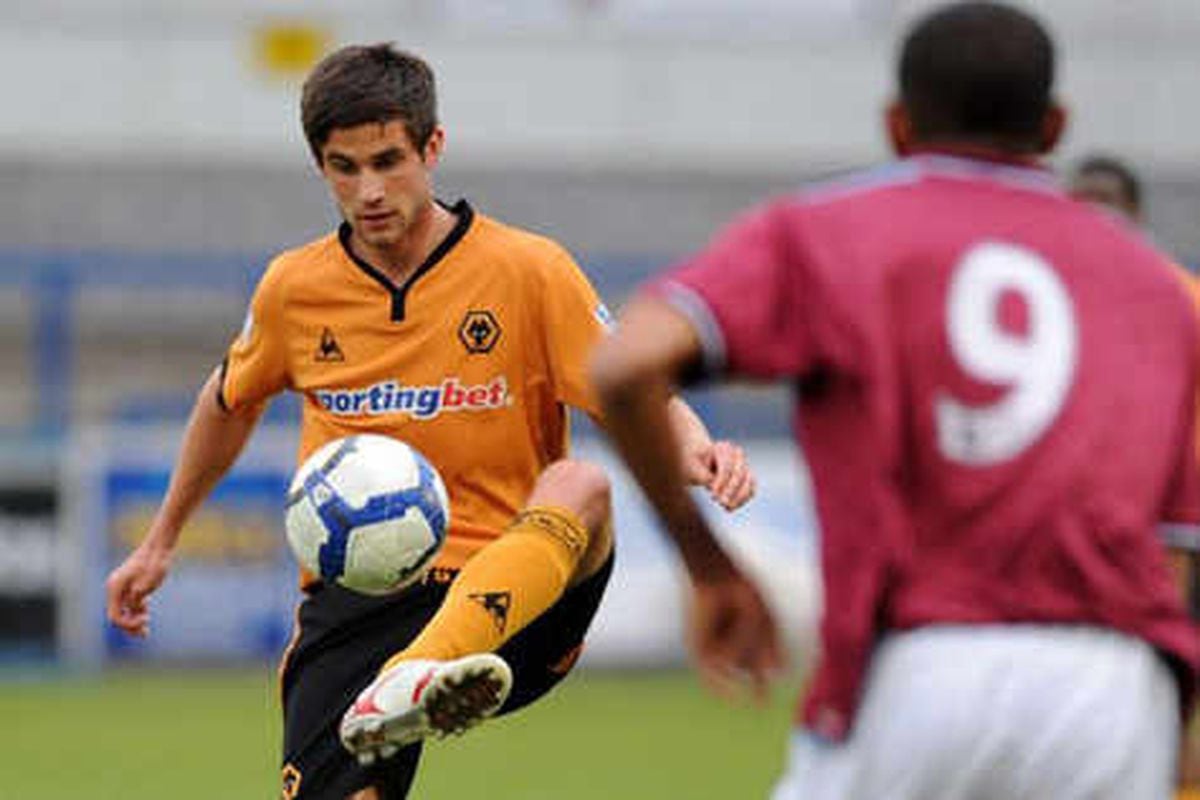 pictures-from-wolves-reserves-express-star