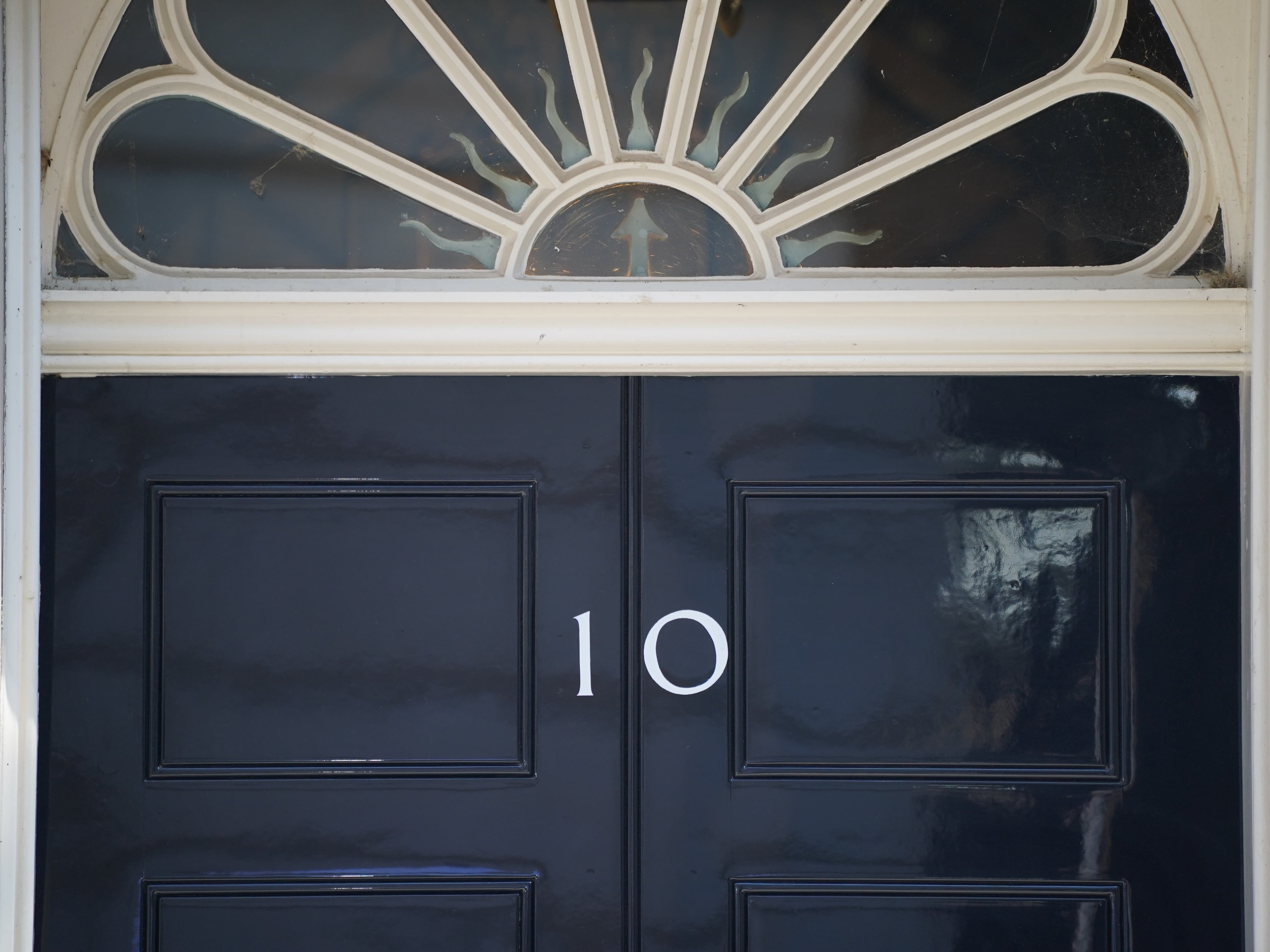 What do the new prime minister’s first few days look like?