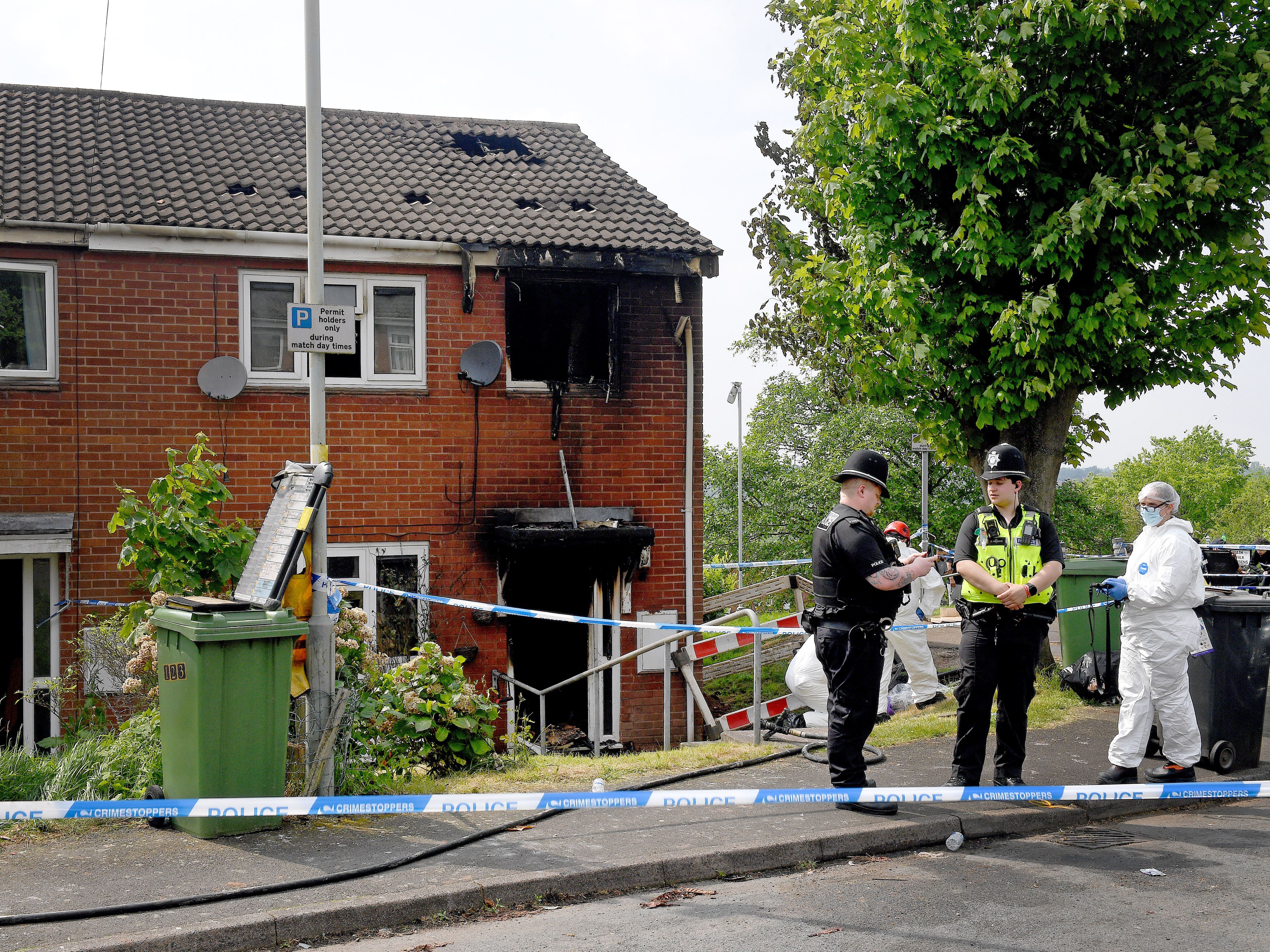 Fatal Wolverhampton fire: Two men given police bail in connection to death of sisters