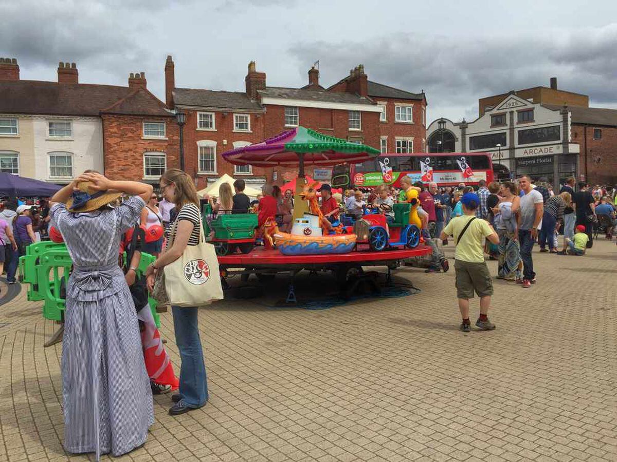 IN PICTURES Thousands celebrate Black Country Festival Express & Star