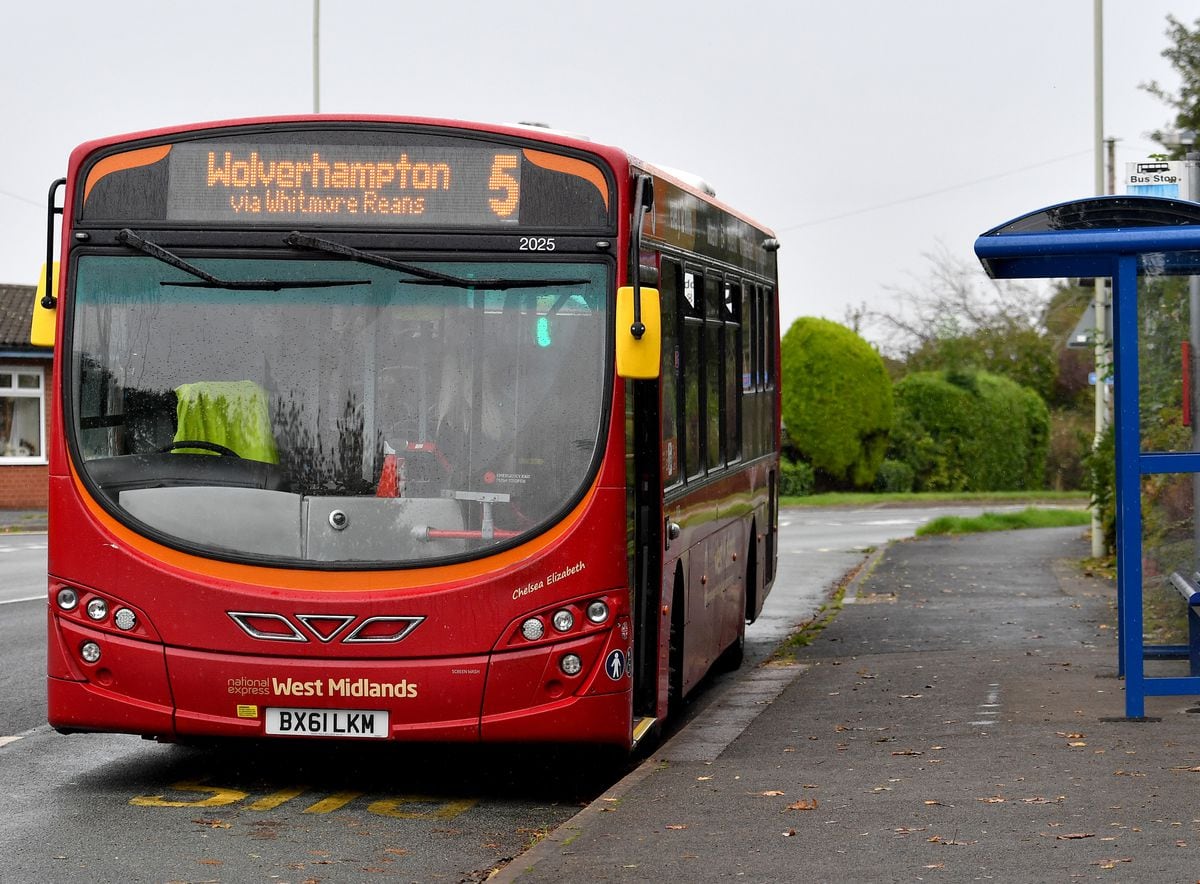 Mp Calls To Save Vital Bus Route Into Wolverhampton Set To Be Axed In Coming Weeks Express 3014