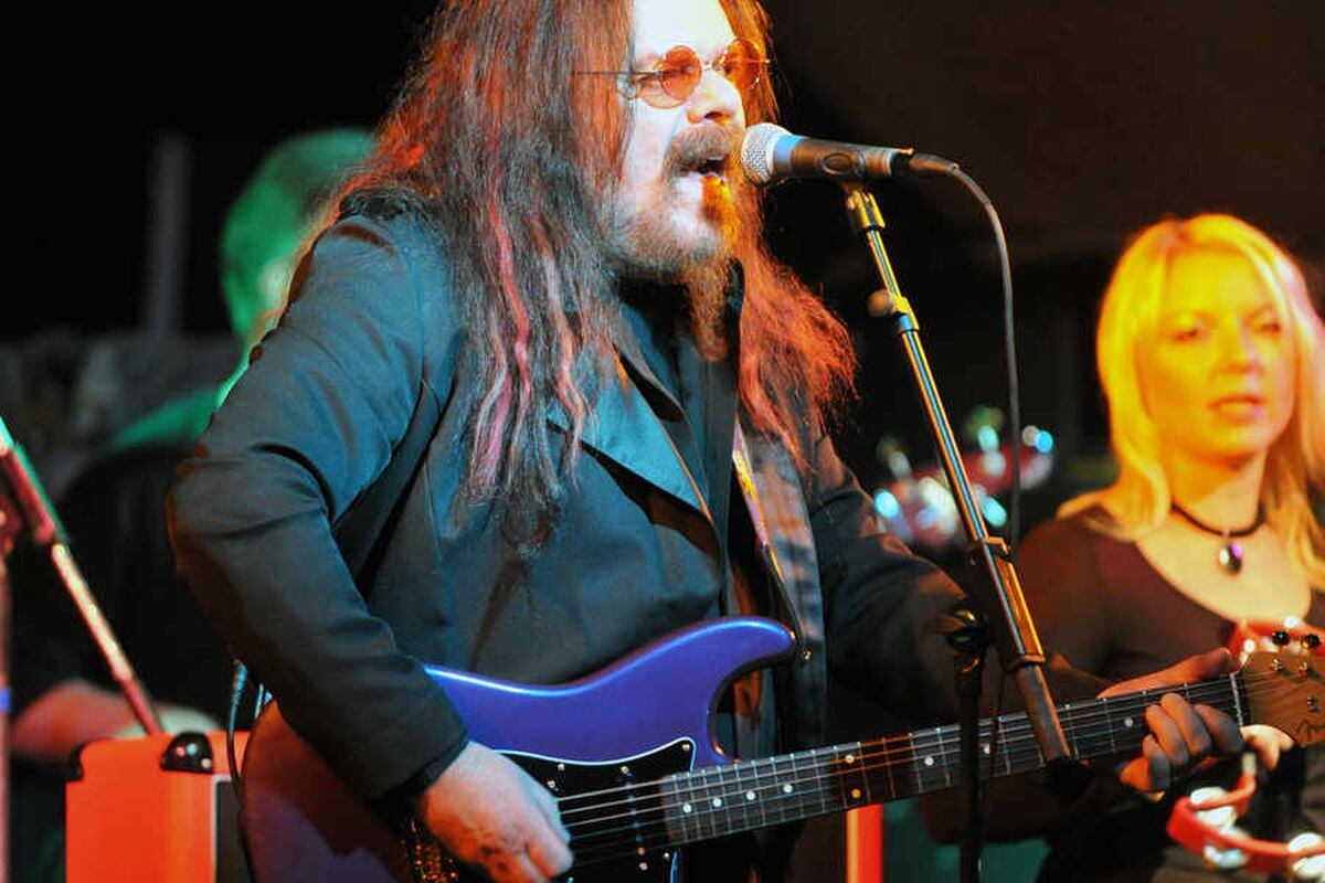 Roy Wood To Rock It Up For Wizzard Pal Express Star