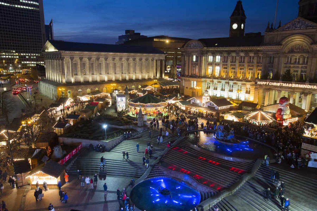 Record visitors spend £400m at Birmingham Christmas Markets Express