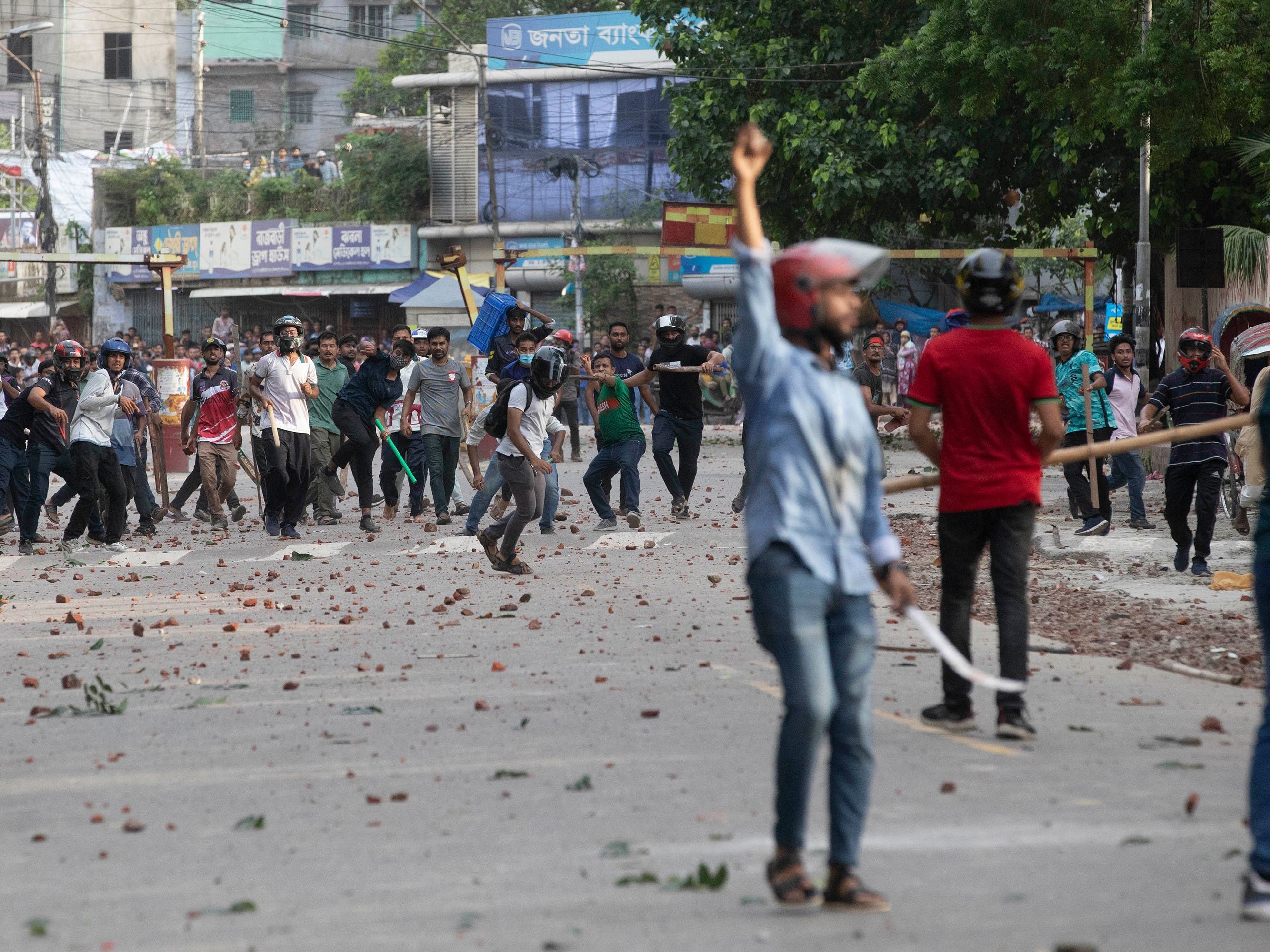 Dozens injured in violent clashes over Bangladesh government jobs quota system
