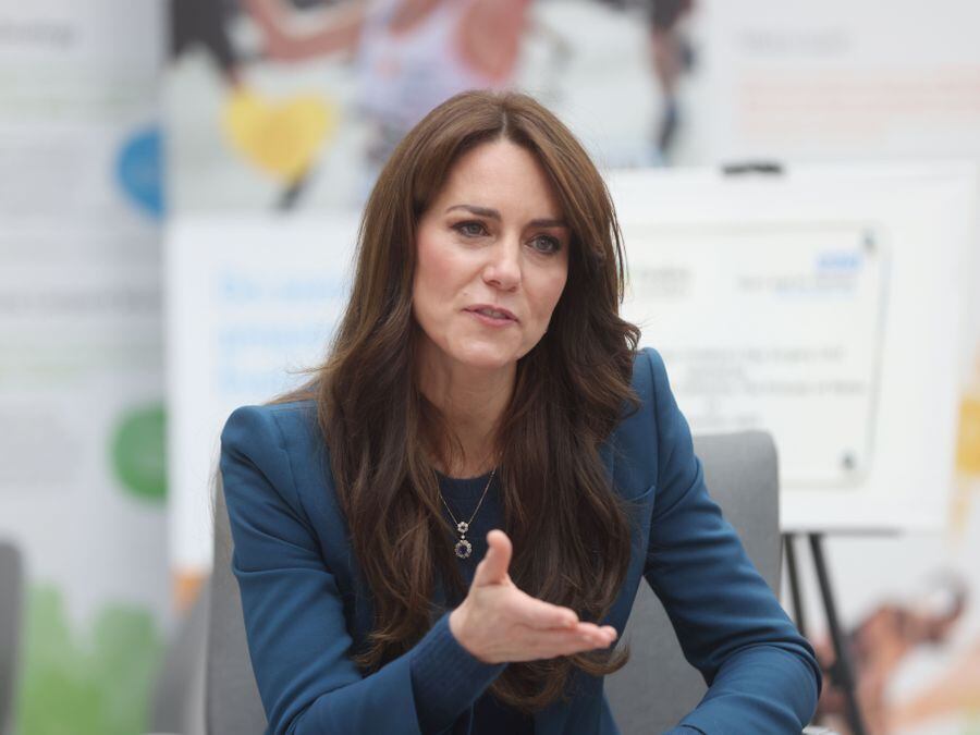 Kate personally apologises for confusion as she takes blame for editing ...