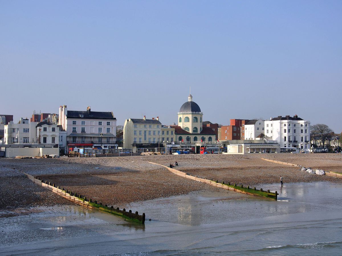Seaside town plans heat network to offer every building green heating