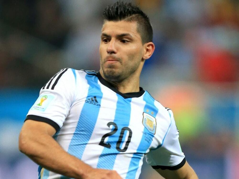  Aguero  to start alongside Messi as Argentina  face Uruguay 