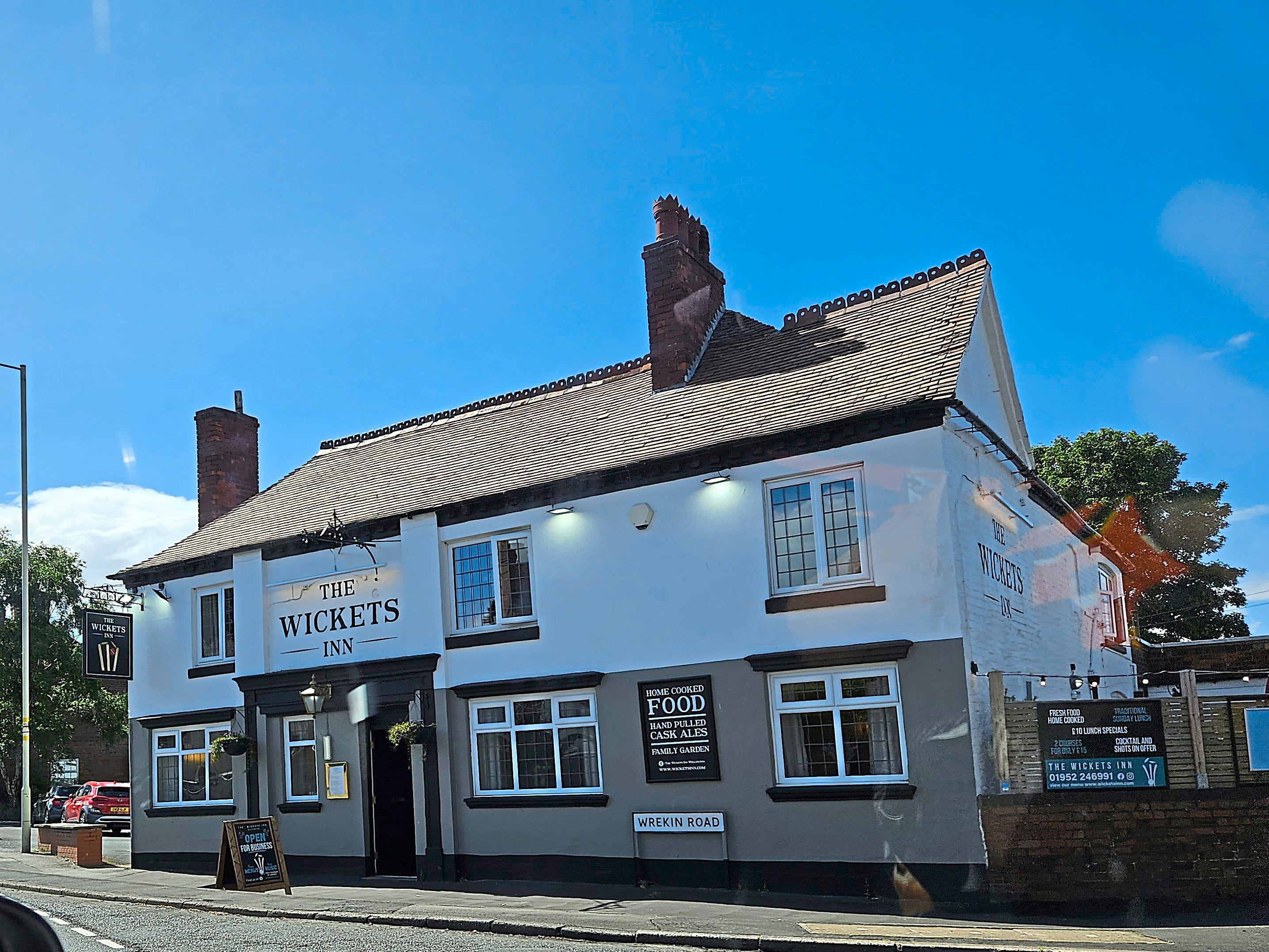 Review: I visited a traditional Shropshire pub and was transported back to the 1980s