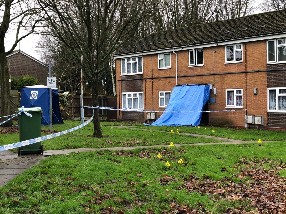 Police cordon off Bilston flats as forensic team scours area | Express ...