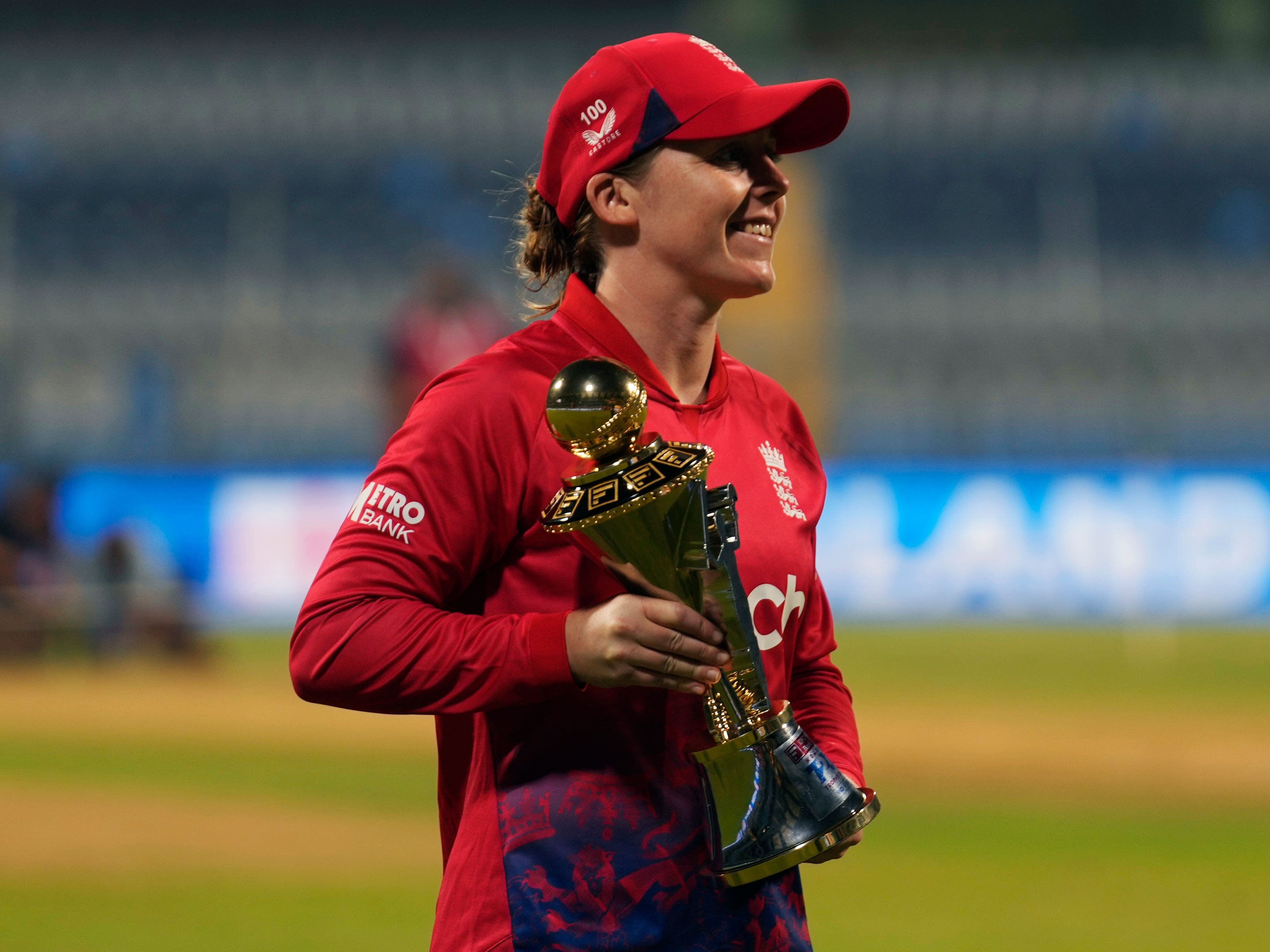Heather Knight hoping England and India put on good show to push women’s Tests