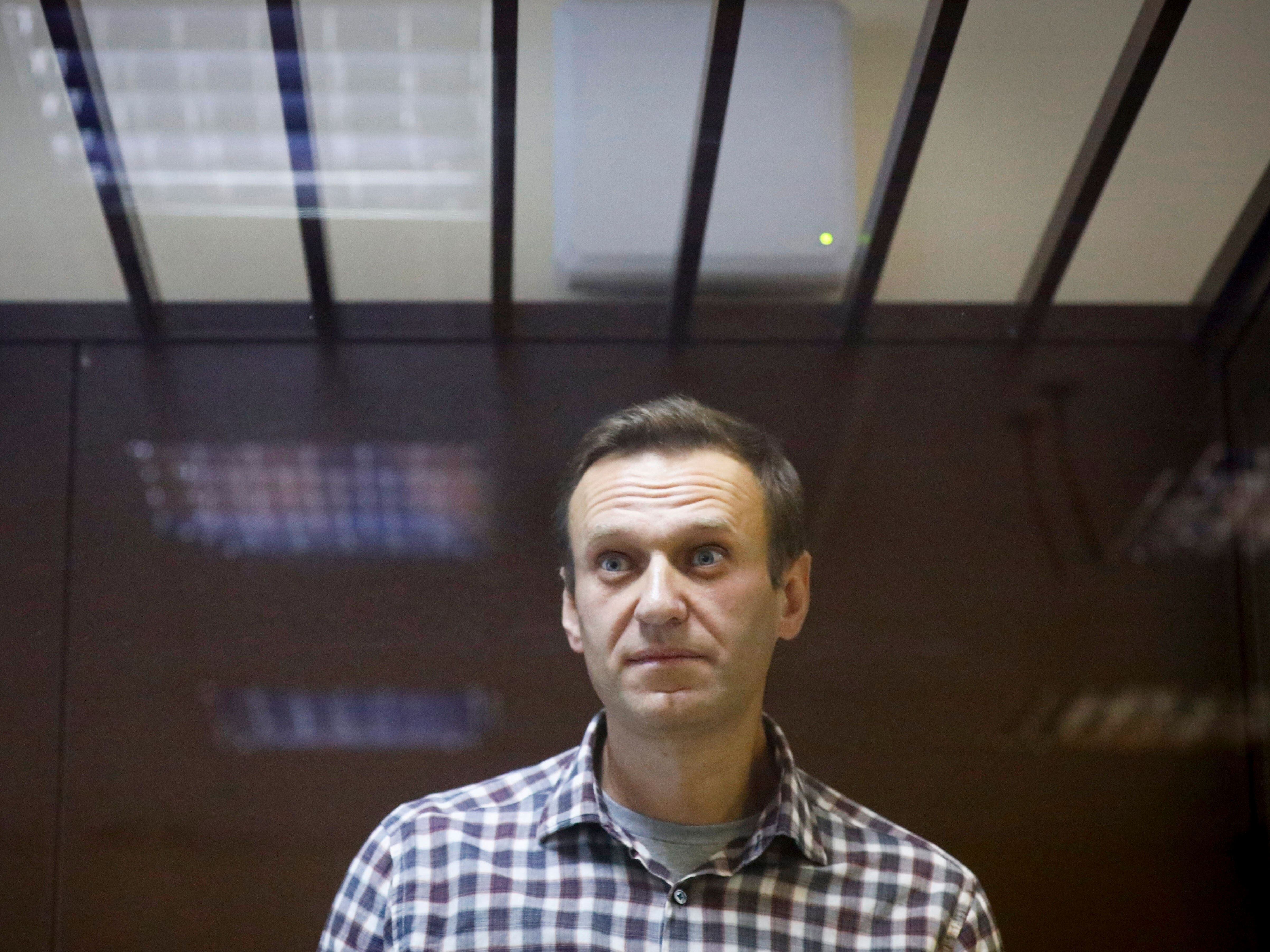 Jailed Russian opposition leader Navalny ‘ill after new suspected poisoning’