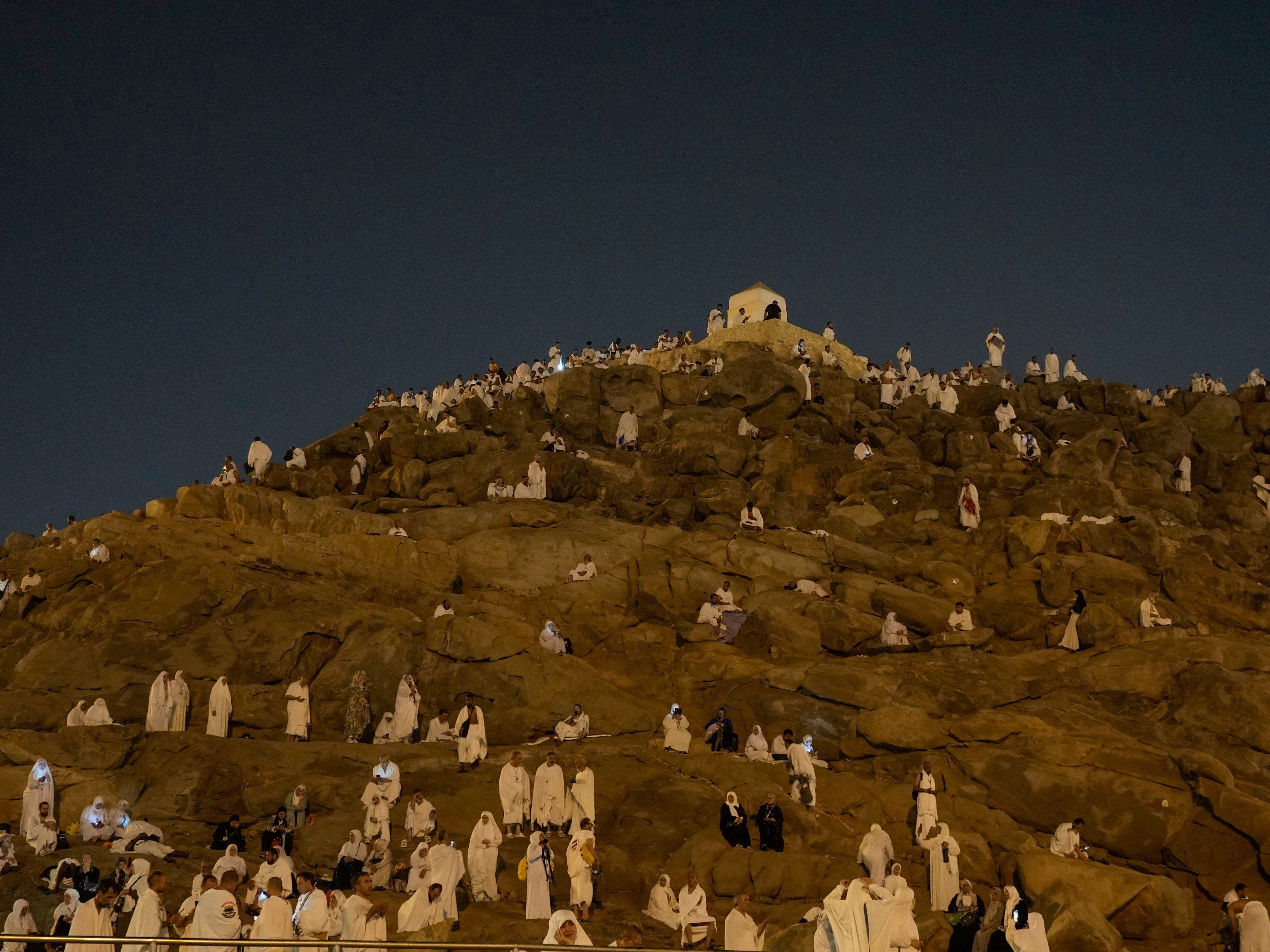 Pilgrims undertake final rites of Hajj as Muslims celebrate Eid al-Adha