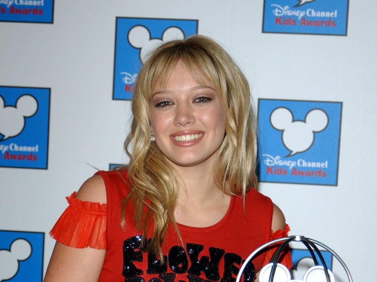 Lizzie Mcguire Reboot Canned Says Hilary Duff Express And Star 