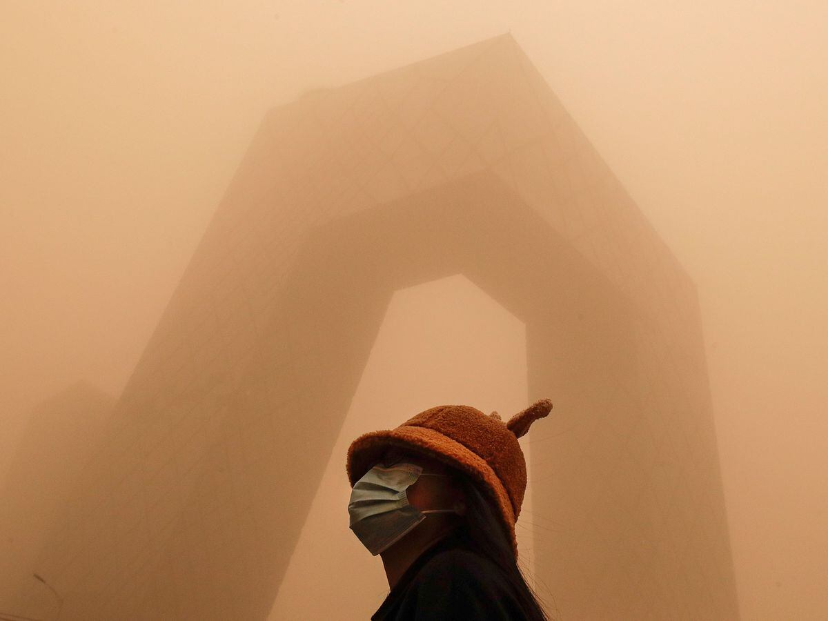 flights-cancelled-as-worst-sandstorm-in-a-decade-covers-china-s-north