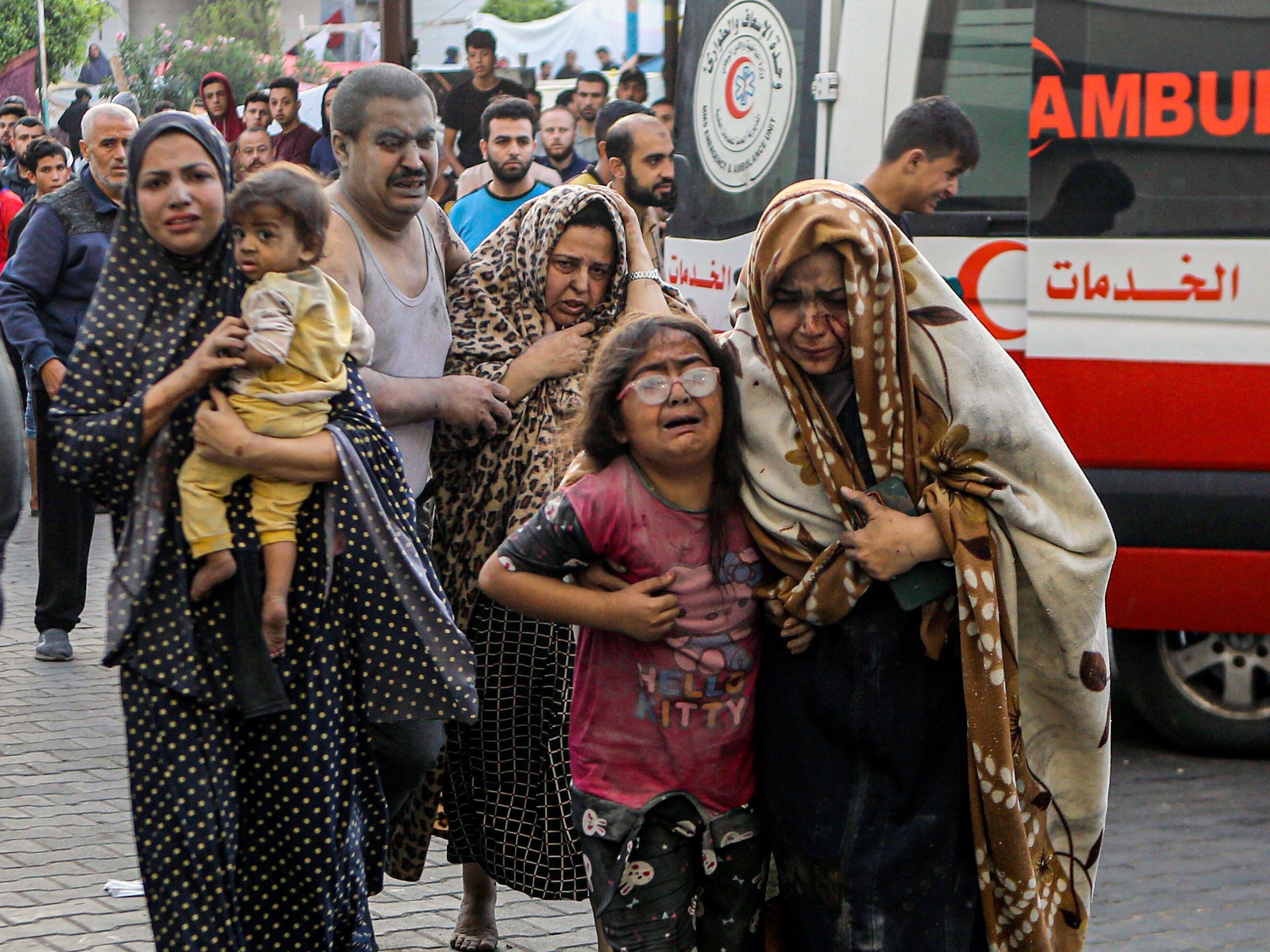 Shifa Hospital patients and staff leave the compound, Gaza health officials say