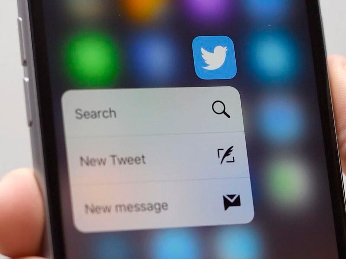 Twitter to let users switch between chronological and ranked timelines