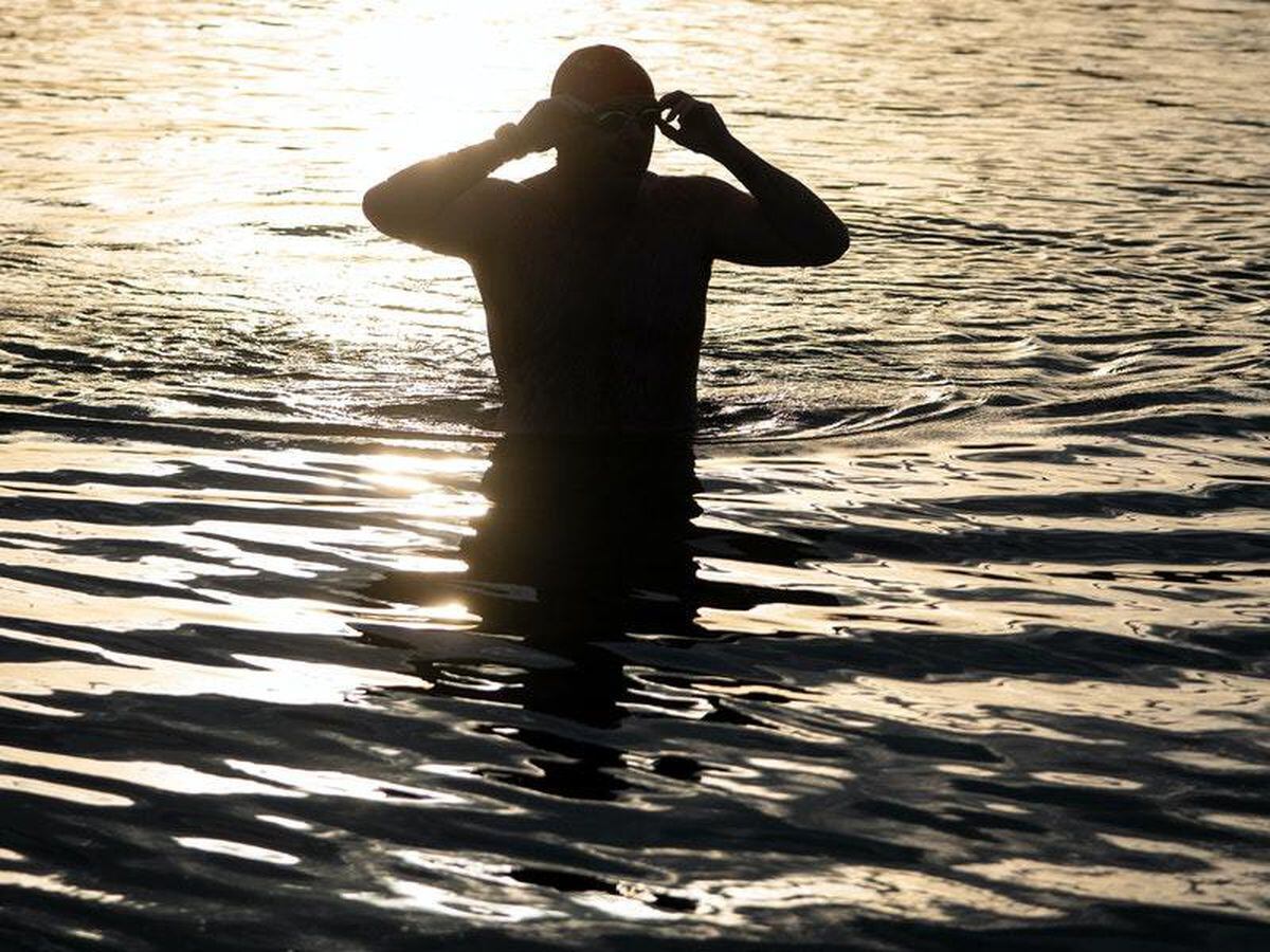 serpentine lido swimming