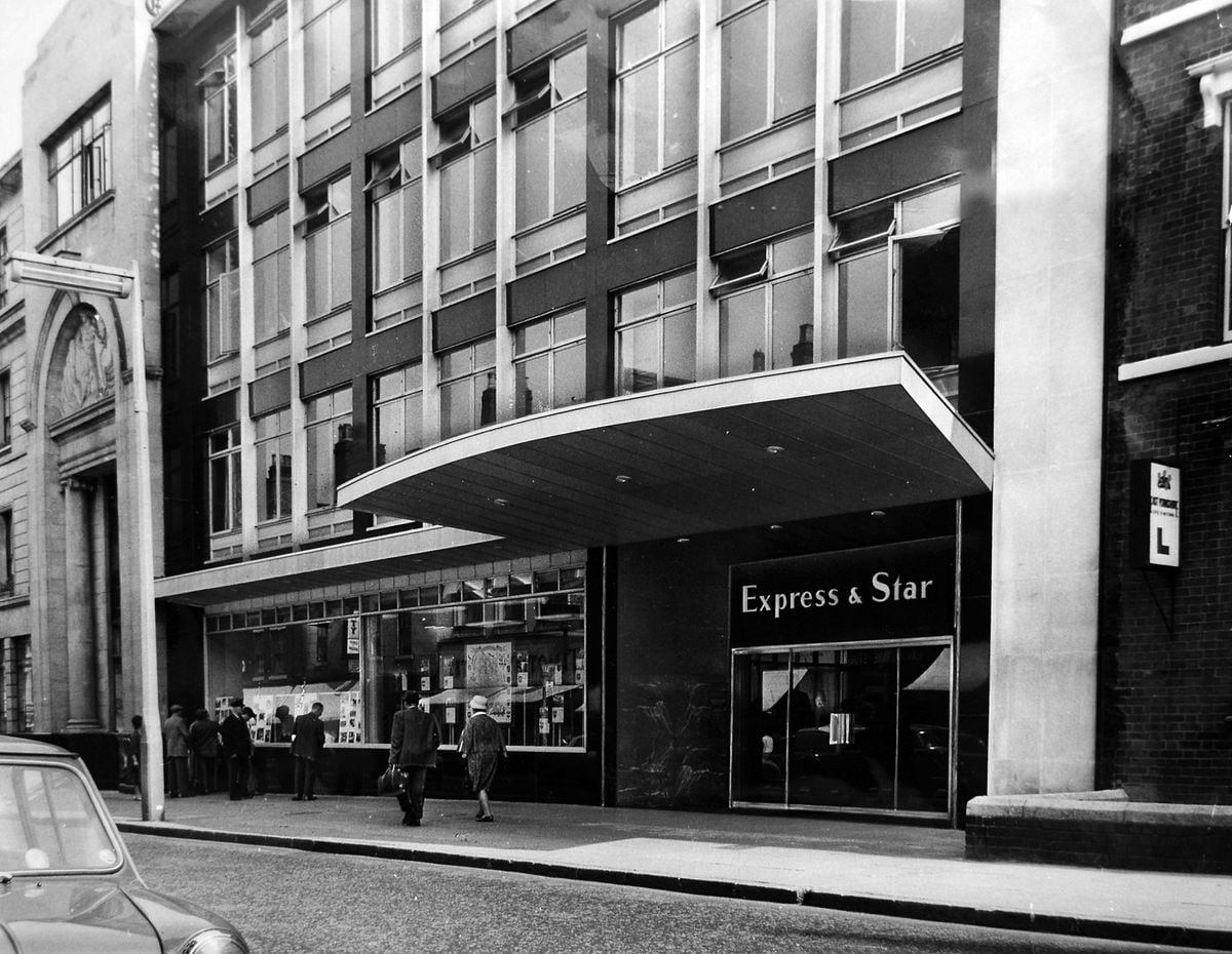 Online Archive Tells Story Of Wolverhamptons Famous Queen Street Express And Star