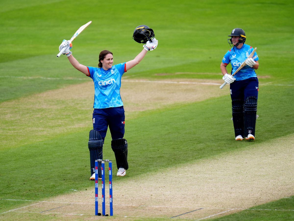 Nat Sciver-Brunt steals the show as England beat Pakistan to seal ODI series win