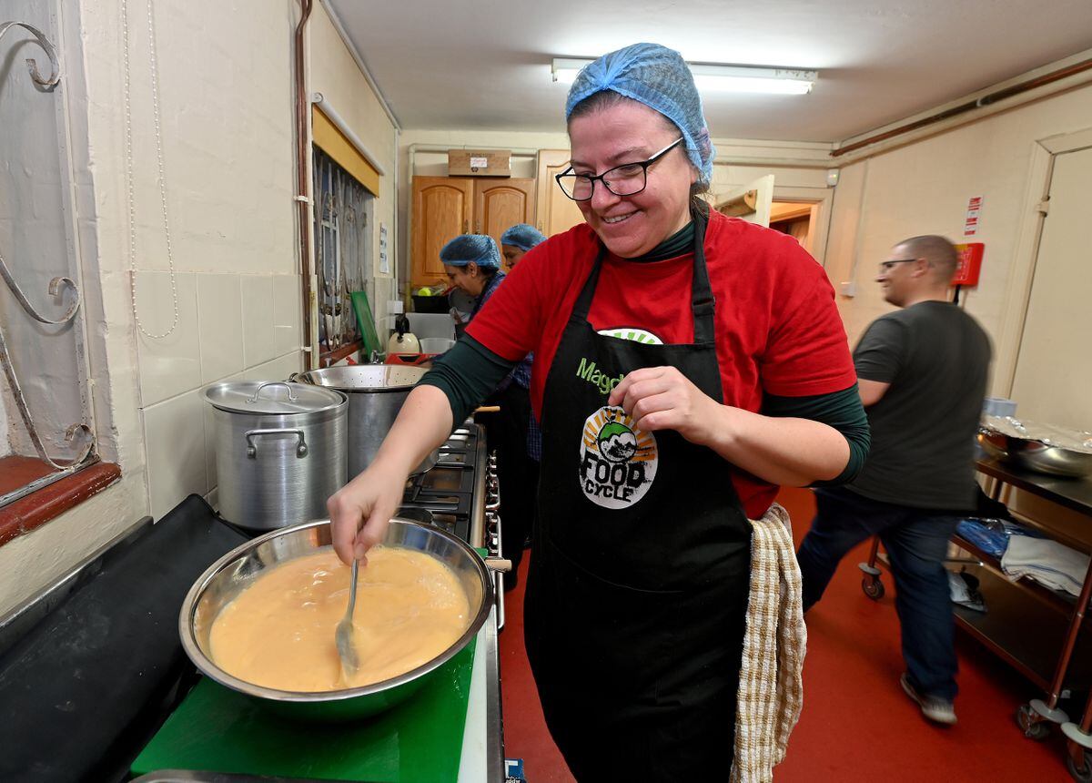 New community meal initiative launches in Wolverhampton church ...