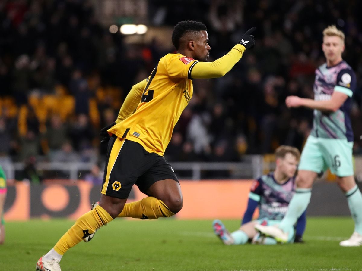 liam-keen-s-wolves-player-ratings-v-brentford-as-three-get-8s-and-a