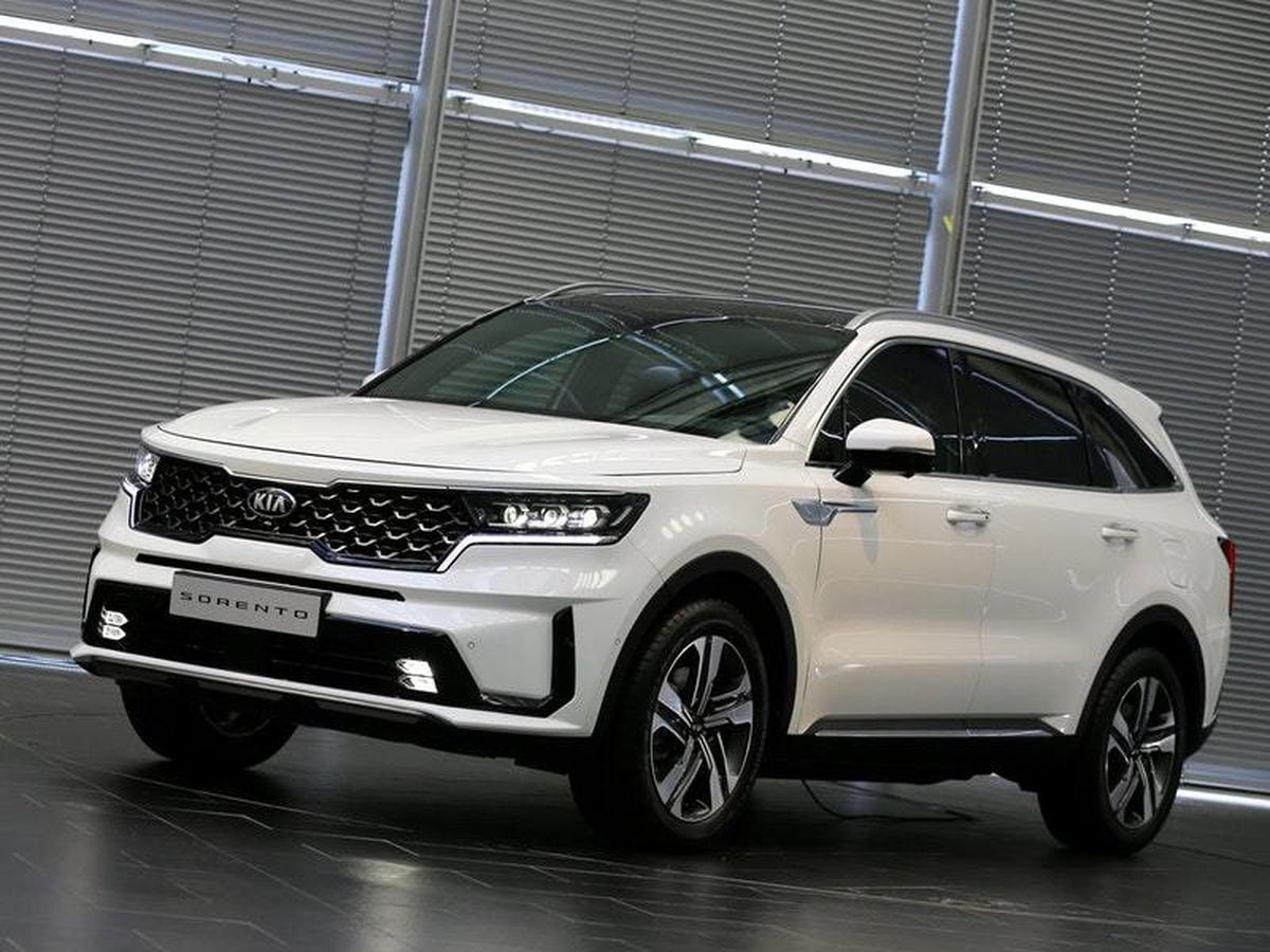 Kia reveals full details of all-new Sorento | Express & Star