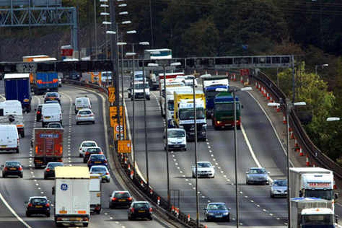 Delays after crash on M6 | Express & Star