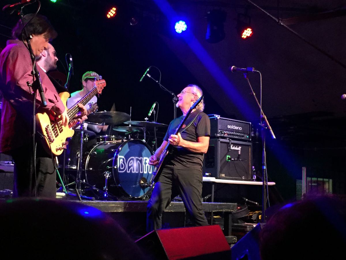 Former Jethro Tull guitarist Martin Barre to play Bilston Express & Star