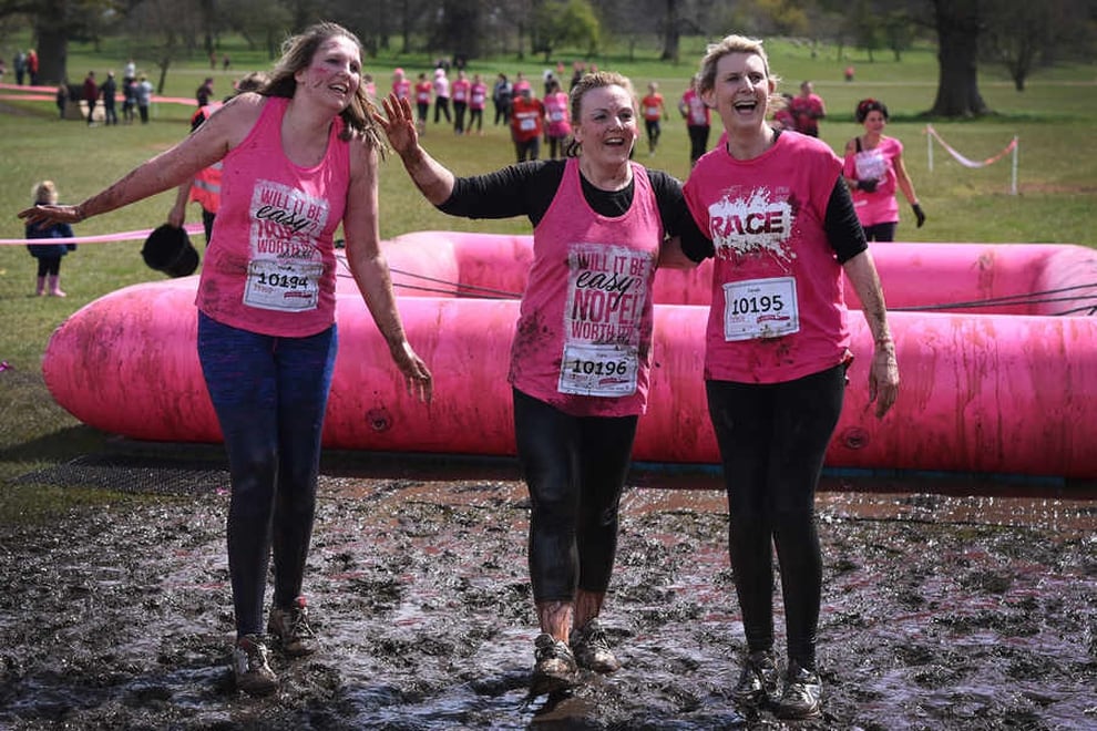 IN PICTURES Hundreds take part in Pretty Muddy Cancer Research UK run