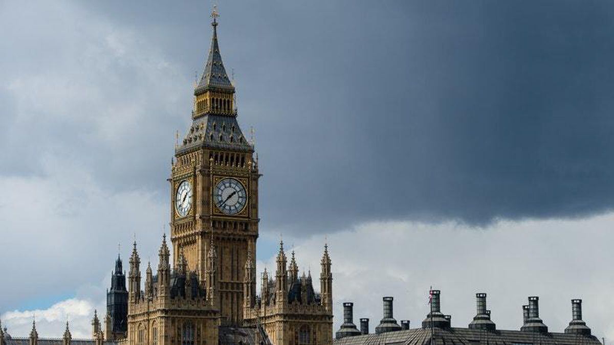 Elizabeth Tower renovation: The facts behind Britain’s famous clock