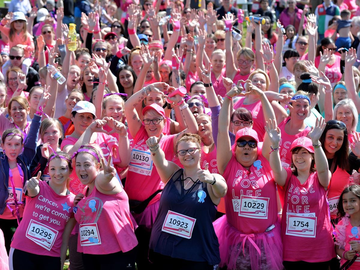 Pretty in pink at Walsall Race for Life | Express & Star