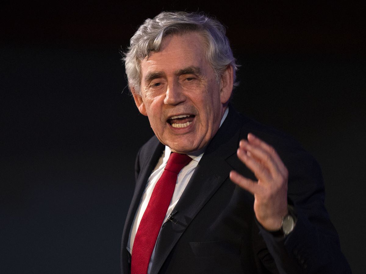 Gordon Brown advocates for rejoining EU while backing Starmer’s Brexit ...