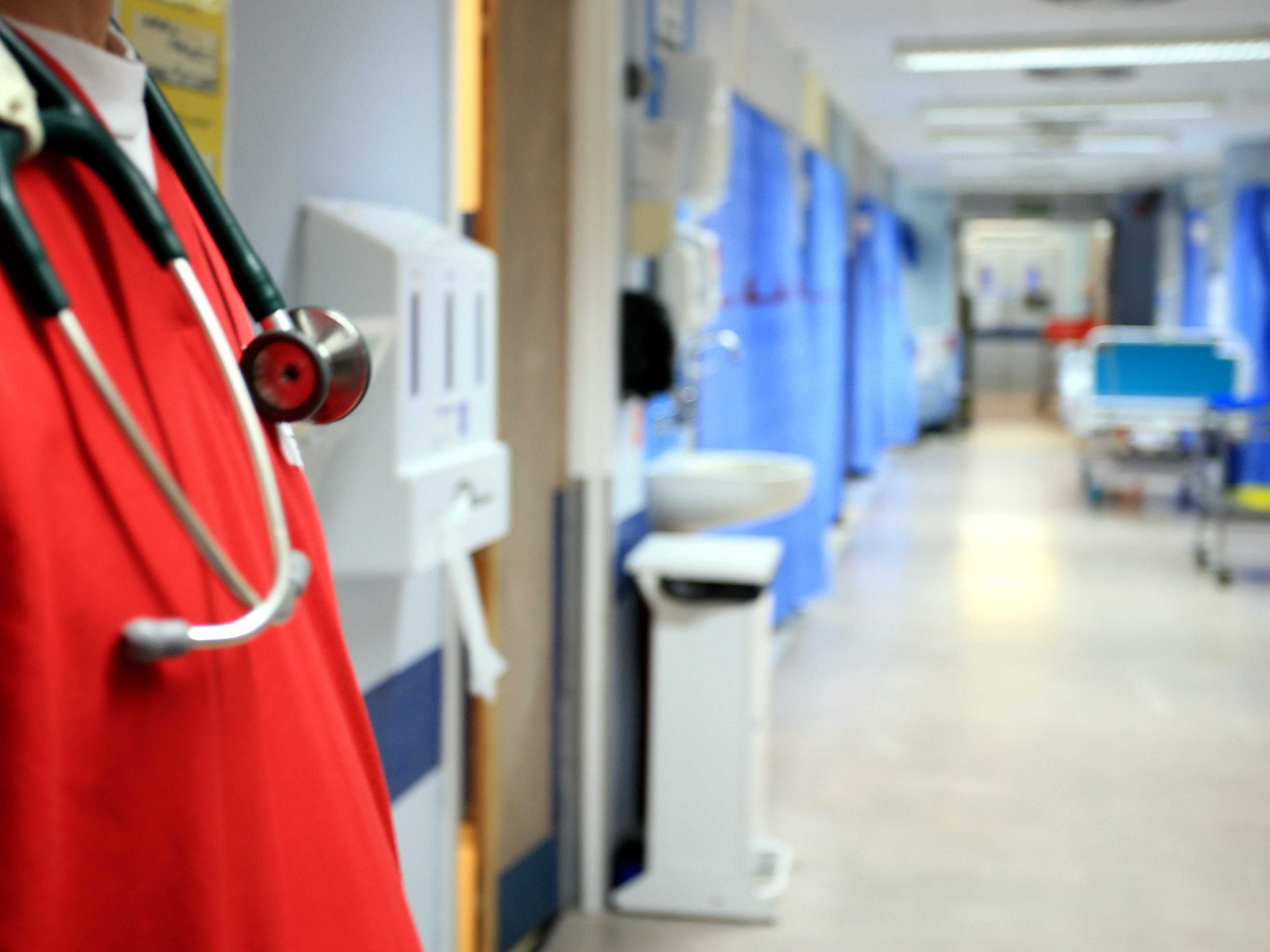 Patients ‘gaslighted’ and ‘fobbed off’ over NHS safety – commissioner