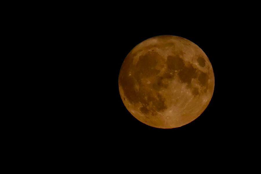 Once In A Blue Moon! Spectacular Images Show Rare Supermoon Over Region ...