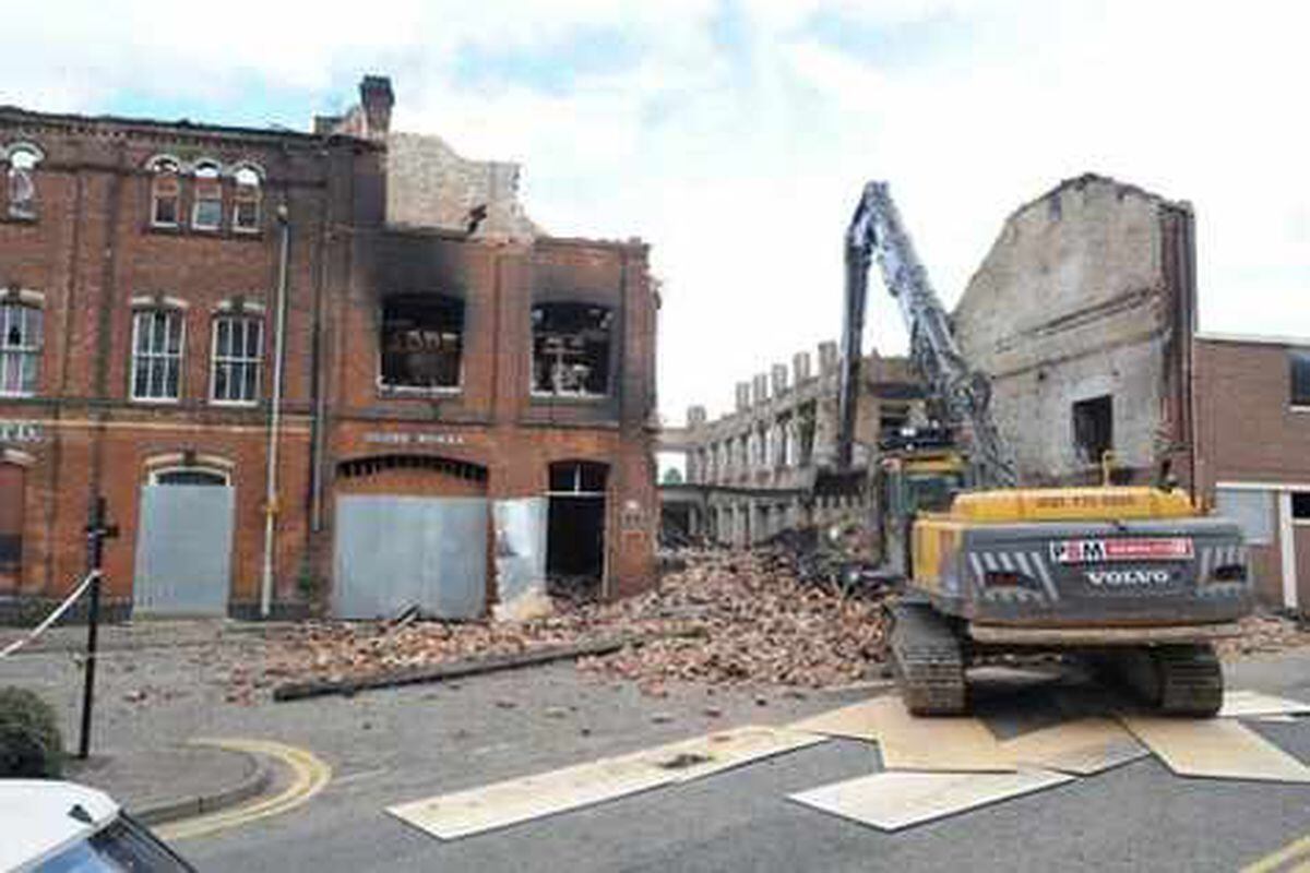 Demolition starts on fire-hit factory site | Express & Star