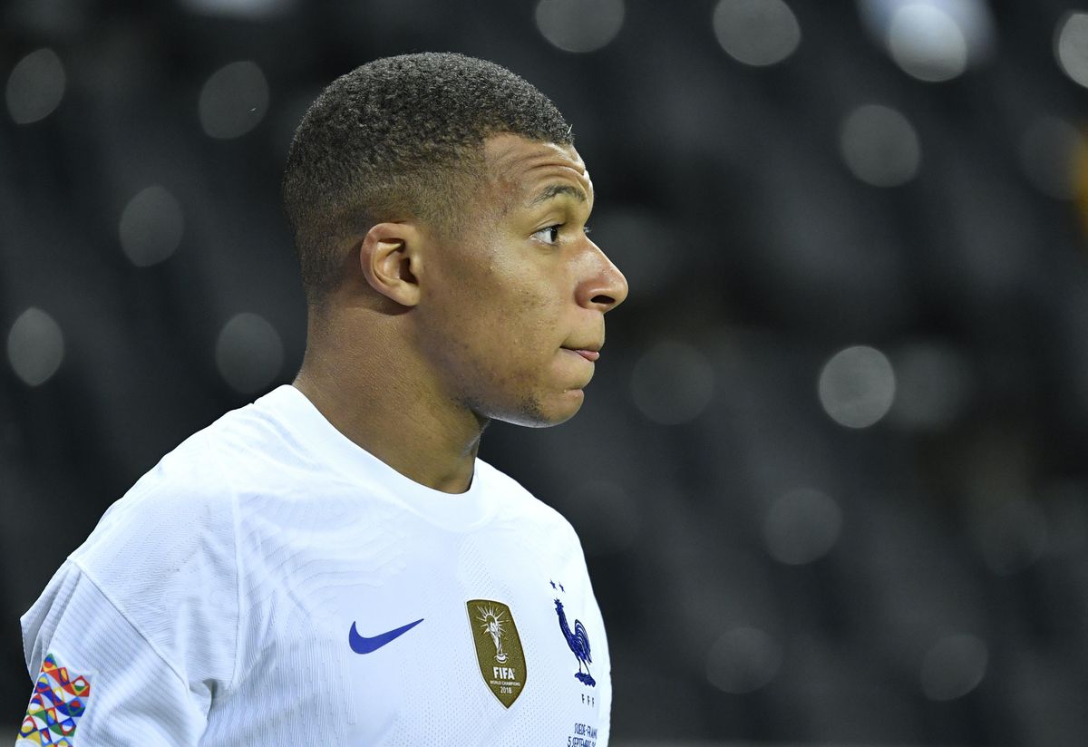 Kylian Mbappe Isolates From France Squad After Testing Positive For ...