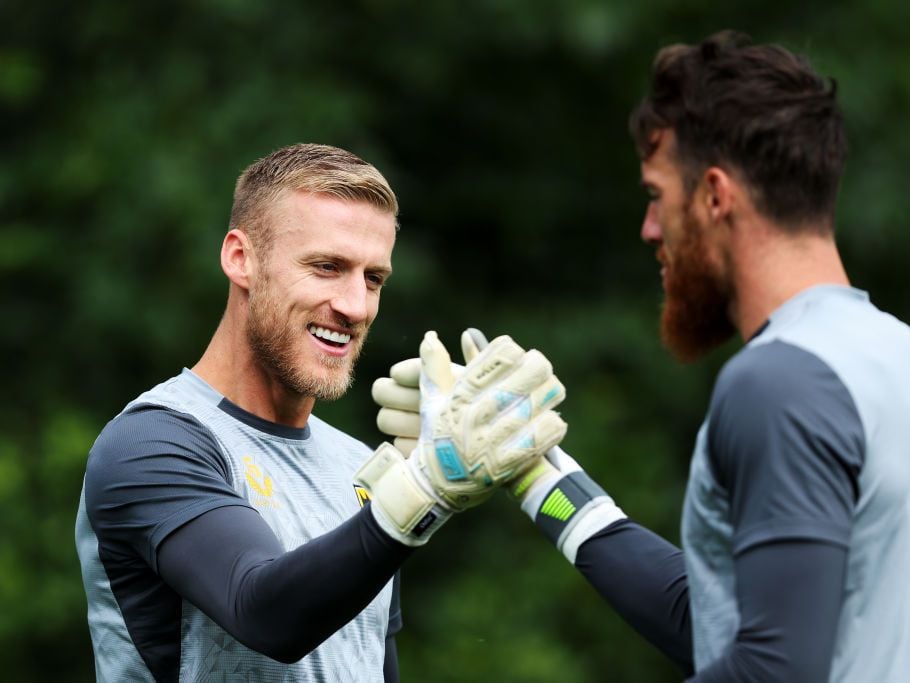 Arsenal make first move in bid for Wolves goalkeeper