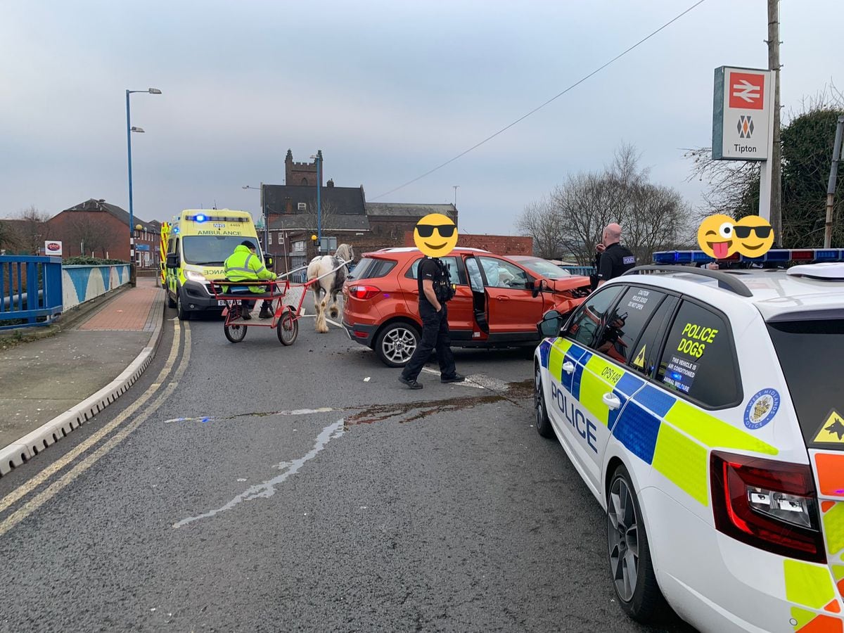 Stolen Car Crashes In Tipton During Police Chase | Express & Star