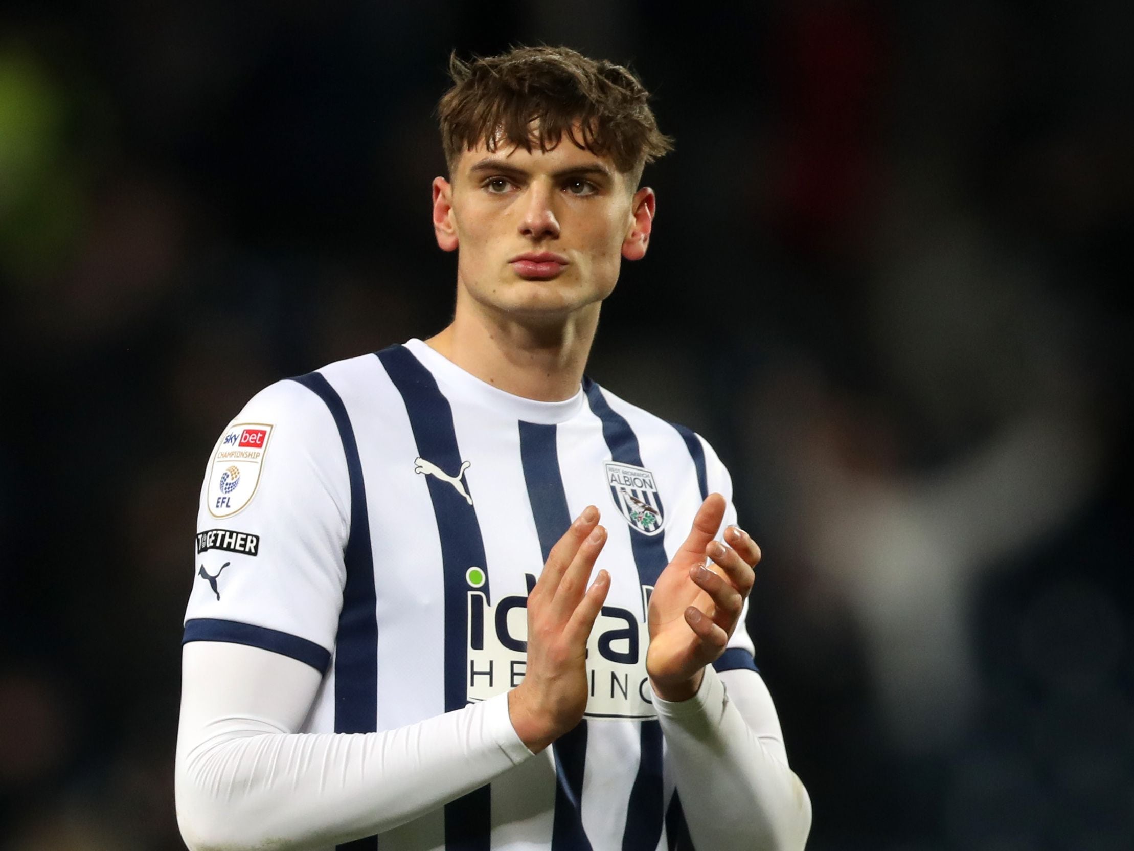 Young West Brom defender signs new deal