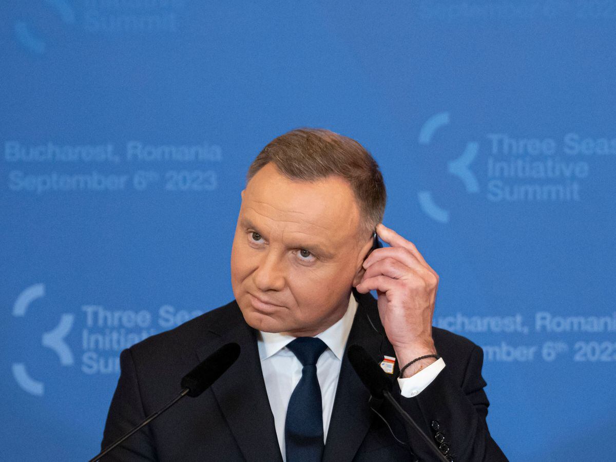 Polish Leader Gives Refuge To Convicted Politicians As Police Bid To   LL2GTLR7IZE4TL2MBSCRLFHQMQ 