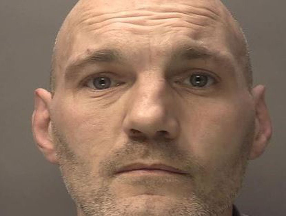 Police Searching For Man Wanted On Suspicion Of Serious Assault Express And Star