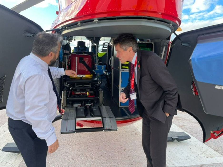 Sir Gavin Williamson visits new state-of-the-art air ambulance base