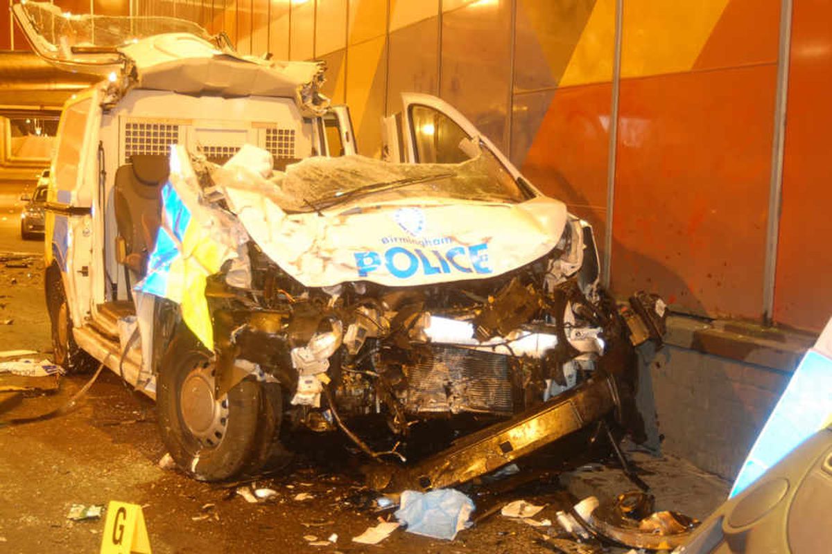 Caught On Camera: Officer 'lucky To Be Alive' After Drink Driver ...