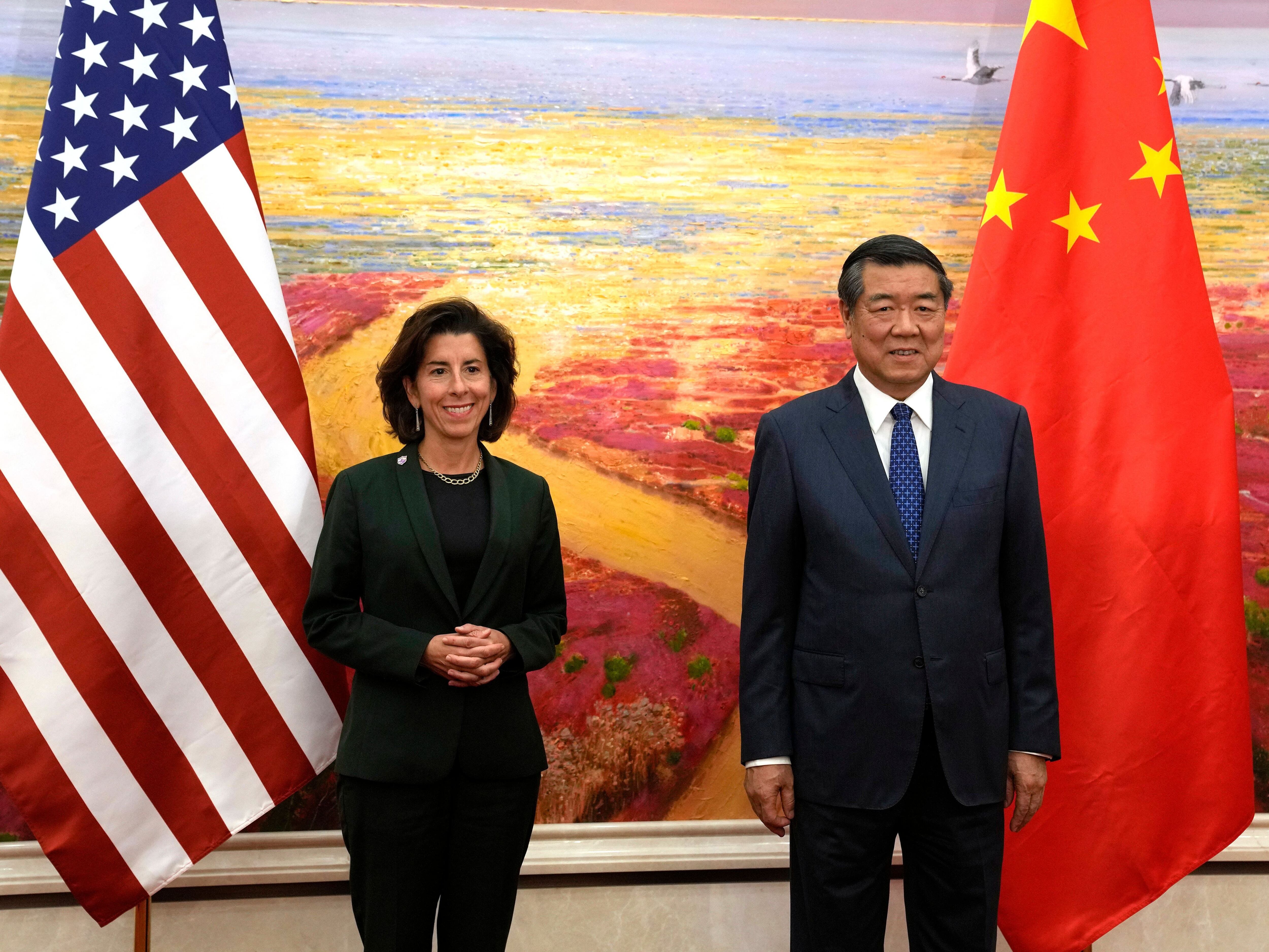 Chinese official tells US commerce secretary he is ready to improve co-operation